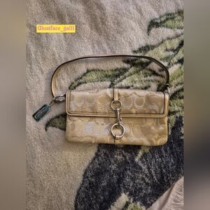 Vintage Coach Optic Signature Hook Demi Pouch
